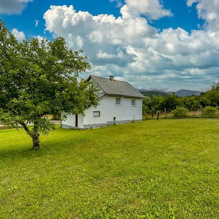 Holiday Home Veki*** Korenica Zewnętrze zdjęcie